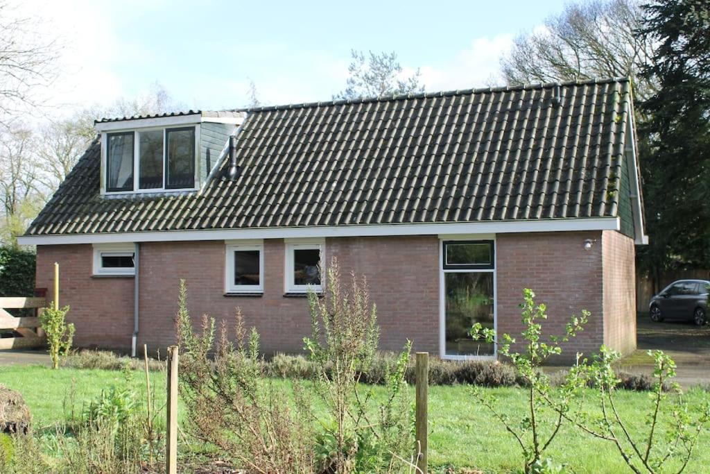 Ruim Huisje Op Een Prachtige Plek Hemrik Bagian luar foto